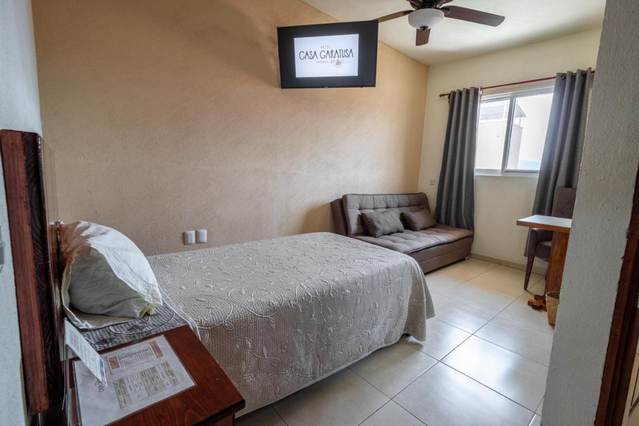 Hotel Casa Garatusa Yuriria Kültér fotó
