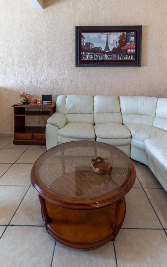 Hotel Casa Garatusa Yuriria Kültér fotó