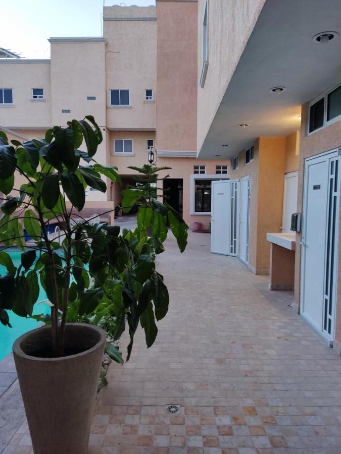 Hotel Casa Garatusa Yuriria Kültér fotó