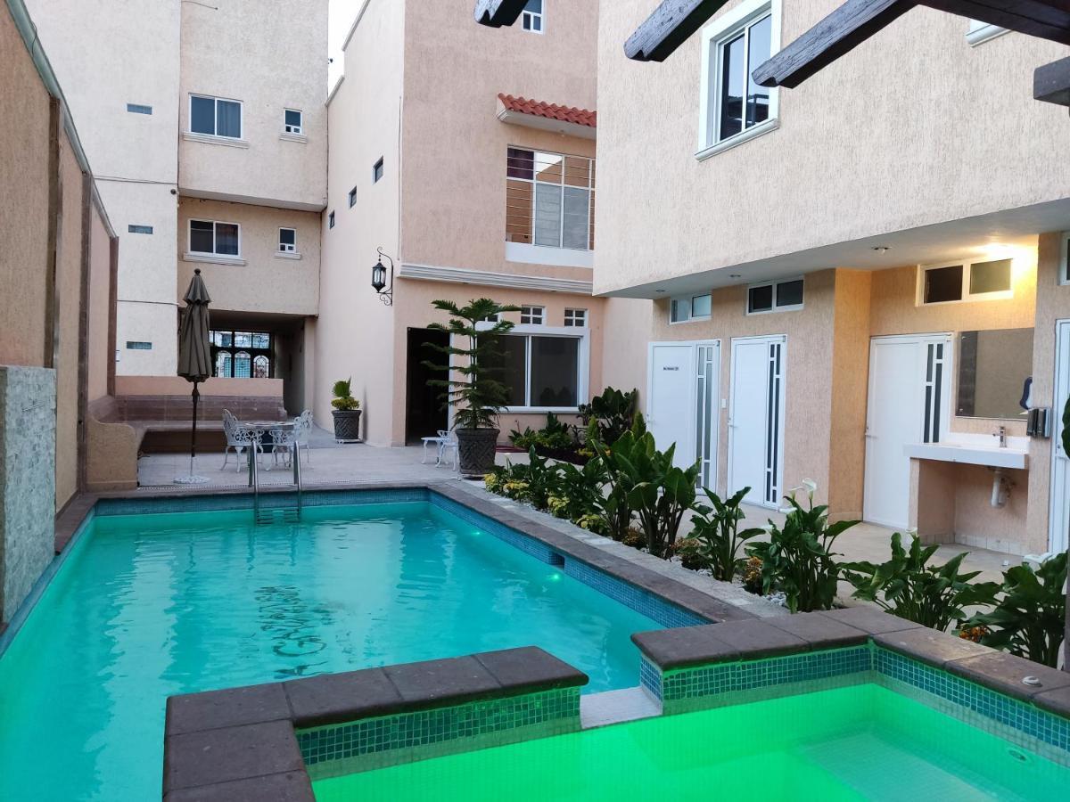 Hotel Casa Garatusa Yuriria Kültér fotó